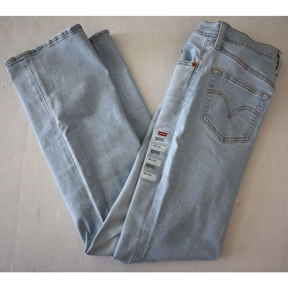 Levi's Women's Sz 30 x 33 Light Blue High Rise Ribcage Bootcut Denim Jeans - Picture 8 of 8